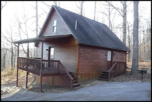 Cabin 8 - Deluxe Cabin with Jacuzzi Tub